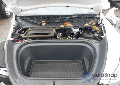 2021 Tesla Model Y Long Range Dual Motor All-Wheel Drive из США, поврежденный, VIN 5YJYGDEE2MF091399